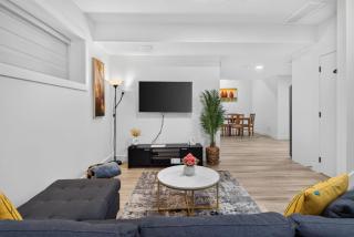 Spacious 2 Bedroom Suite in Edmonton - 1