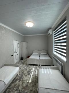 Boburkhan Hostel - 4