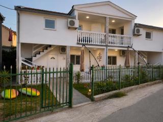 Bana Apartmans - 2