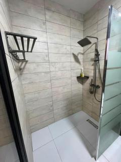 LIMASSA Hôtel - 3