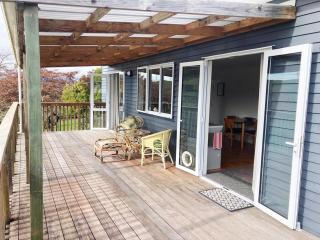 Pear Tree Cottage - Peaceful Retreat - 8