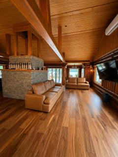 Lakefront Paradise With Hot Tub & Sauna - 6