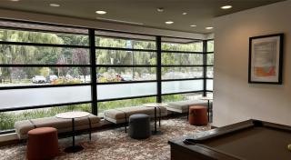 Landing Chic 1BD Pool - 1