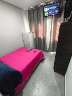 LAR DOCE LAR HOSTEl, ECONÔMICO!! - 9