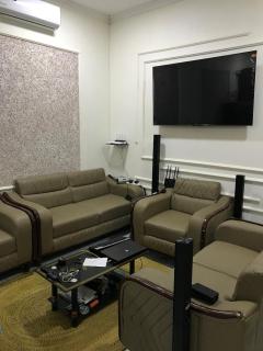 Happy house 4 - 0