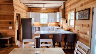 thahuts Private Luxury Cabin in Monteagle - 2
