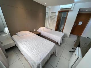 Quarto no Hilton Garden - Piscina - Academia - Ar-condicionado - Região Nobre - Andar alto - 3