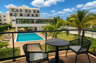 Luxury Suite with 2 pools, at central park 1 building B with gym near Downtown mall - 0
