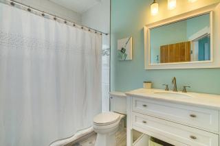 Pet friendly 1909 coastal estate- gated yard near AMI - 1