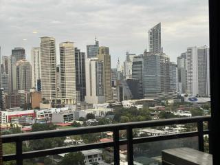 Loft with balcony in poblacion Makati Ciry - 0