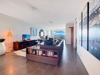 1 Bright Point Apartment 5201 - 3