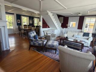 Oceanfront Maine Colonial Cottage - 5