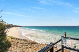 Coastal Cottage - Belle Escapes Jervis Bay - 1