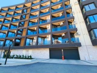 GIA Paradise Apartments 3 - 3