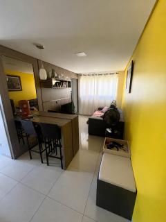 Apartamento em condomínio e estacionamento coberto - 1