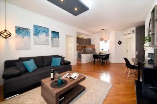 Corner Apartment - Zagabria - 0