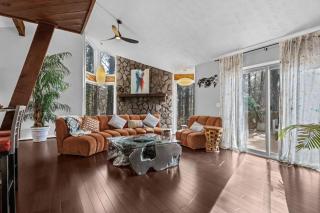 Massive home in a great area - 9