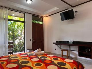 Hotel Manuel Antonio Park - 3