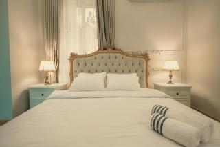 Luxury High Ceiling 1 Bedroom Apartment In Downtown Cairo - 9