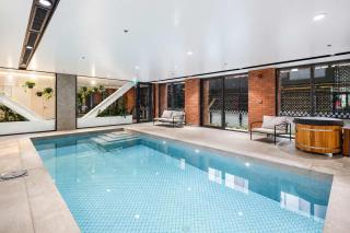 Stylish Stay on Courtenay - 1BR APT - 6