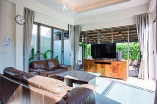 Kaizer Pool Villas - 1