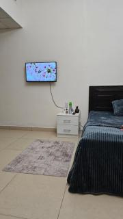 Studio appartment available - 7
