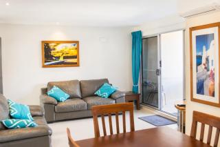 Great Views, Ultimate Comfort and Top Location! - 8