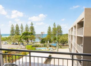 Great Views, Ultimate Comfort and Top Location! - 6