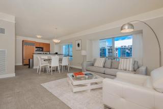 Four Seasons Miami Luxury Two-Bedroom Suite in Brickell - Free Parking - 9