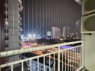 Golden Sands 1BR Stunning City View 2-3 Pax - 8