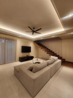 Quiet Contemporary Hideaway, Moments from Icon Mall and Beach - Sanur - 8