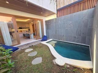 Quiet Contemporary Hideaway, Moments from Icon Mall and Beach - Sanur - 6