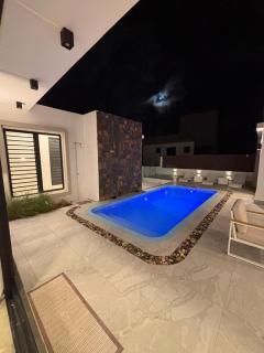 Golden Light Villa - 3