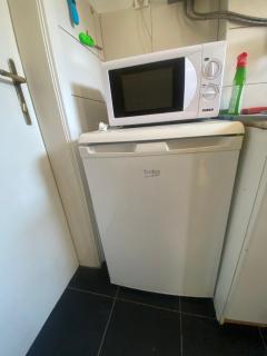 ROOM in CENTAR with SHARED BATHROOM and KITCHEN - 1