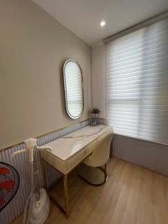 Private Apartment - Rivergate Building - 6