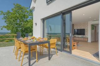 Villa Vinita w/ Jacuzzi & Sauna near Thermal Spa - Happy Rentals - 6