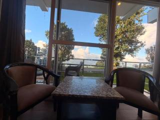 The Pine Crest - Luxury Mountain View Resort - 2