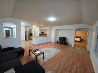 Spacious 4BR Forney Home, Large Yard, Near Dallas - 4