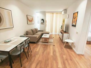 Modern central building apartament with view - 5