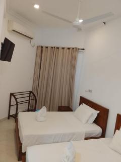 Pacific Hotel and Resort - 9