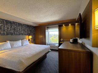Pittsburgh Airport Inn and Suites - 0
