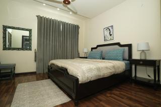 Elysium Executive 1 Bedroom Prestige Signature Apartments Facing Centaurus Mall Islamabad - 3