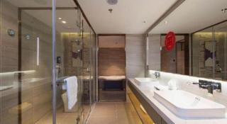 Lavande Hotel Changchun New District North Lake Longxiang Plaza - 2