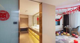 Lavande Hotel Changchun New District North Lake Longxiang Plaza - 1