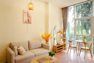 DaVin House - Verdant Glow,Cozy Studio with Green View - 0