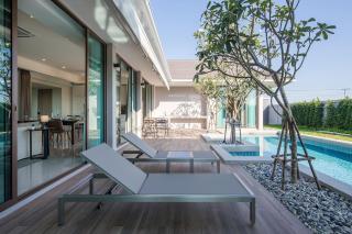3-Bed Private Relaxing Vacation Home & Salt Pool - 8