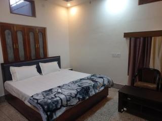 Kalash guest house - 1