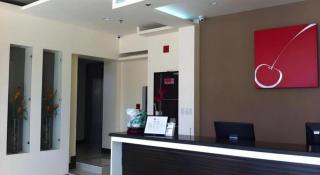 Cherry Midtown Hotel - 9