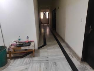 Hotel O Crown Continental - 8