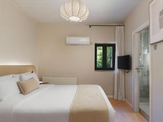 Pine View Boutique Hotel Adults Only - 8